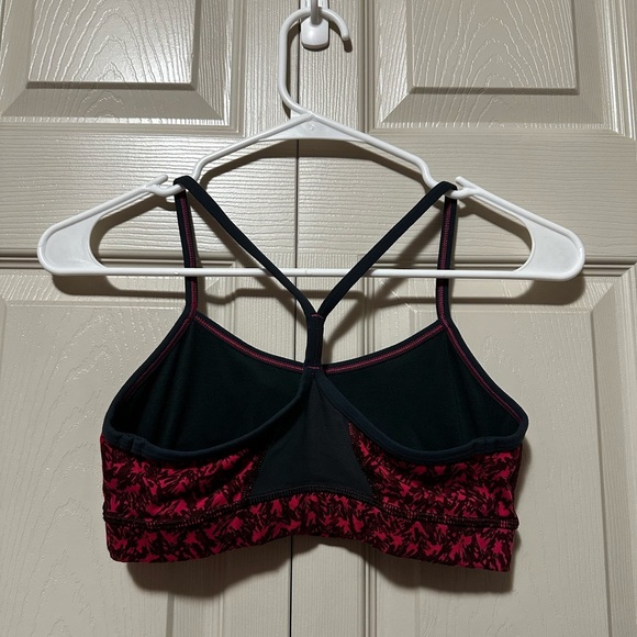 Lulu Sports Bra - Picture 8 of 10